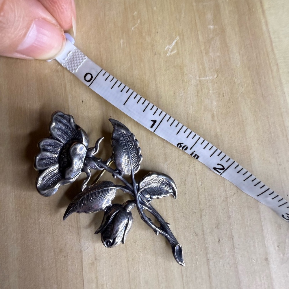 Sterling Silver Floral Flower Brooch
